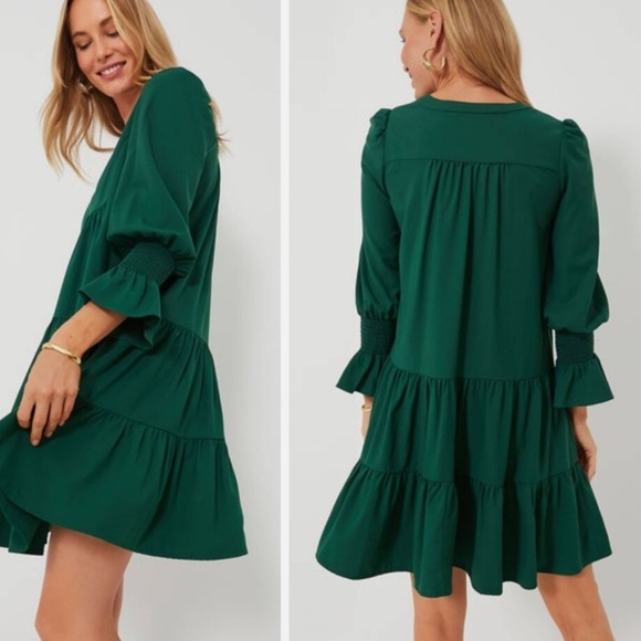 Tuckenuck Pomander Place Dresses & Skirts - Tuckernuck NEW Pomander Place Kenzo Crepe Tiered Dress Green Size M